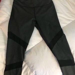 Workout mesh leggings